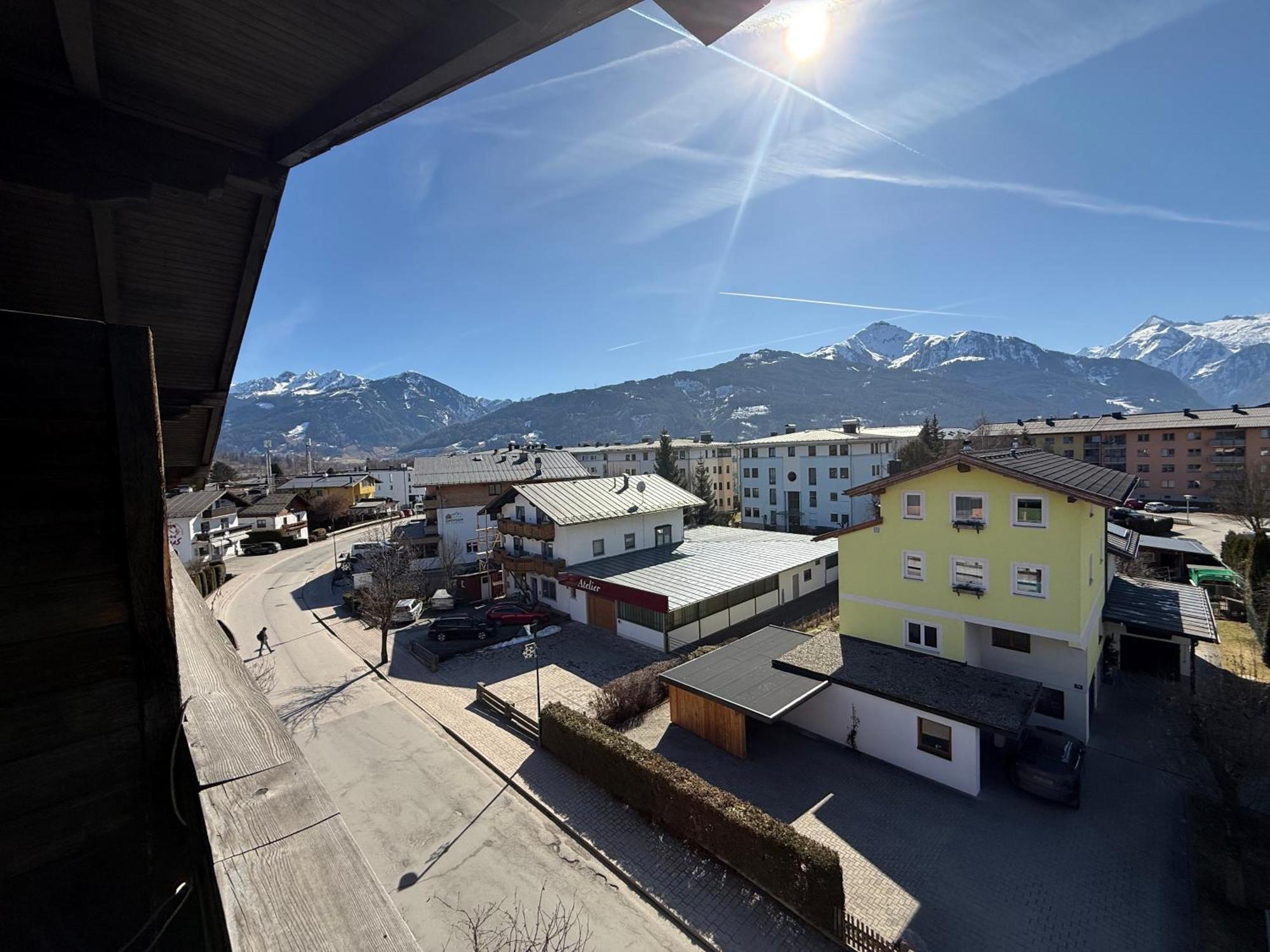ホテル Marina Alpen Haus ツェル アム ゼー エクステリア 写真