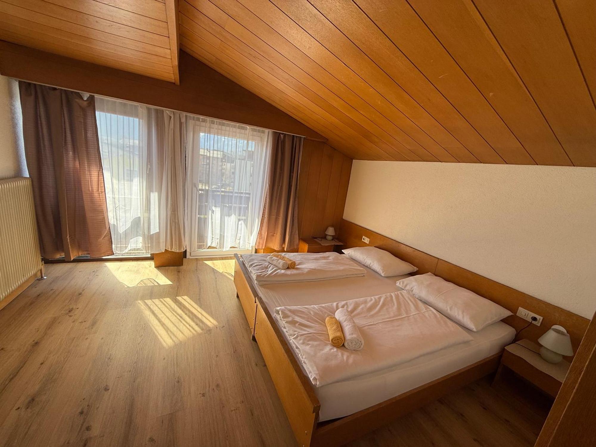 ホテル Marina Alpen Haus ツェル アム ゼー エクステリア 写真